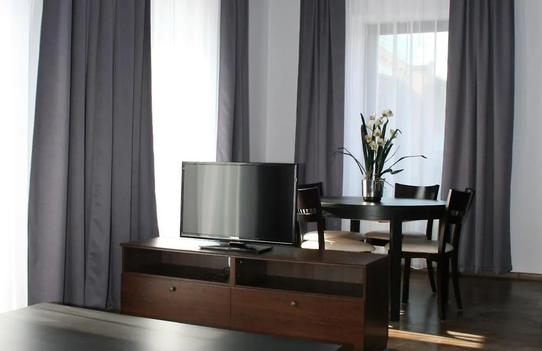 Hotel Opera-1