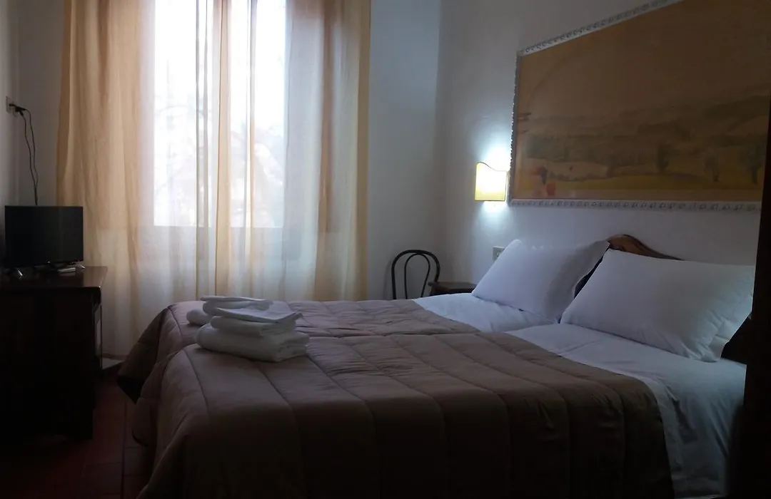 Hotel Airone-1