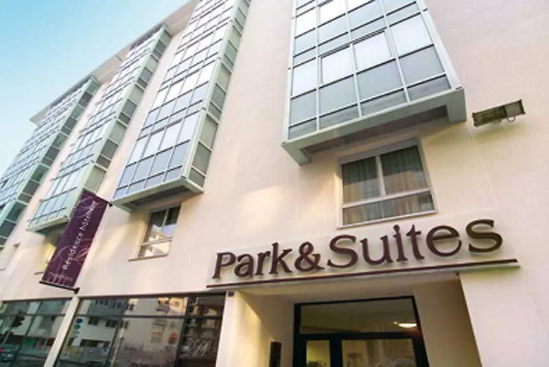 Park And Suites Annemasse-1