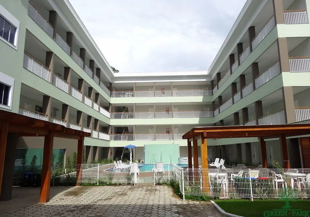Hotel Green Park-1
