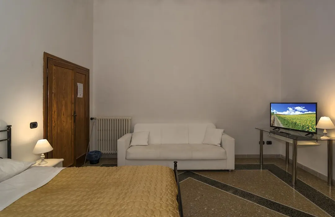 Holiday Pisa Gare-1
