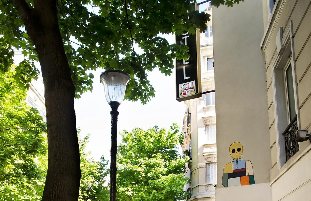 Hôtel Du Mont Dore Batignolles-1