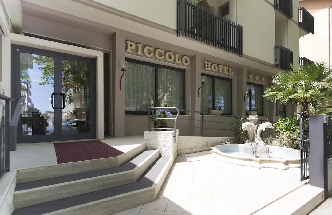 Piccolo Hotel-1