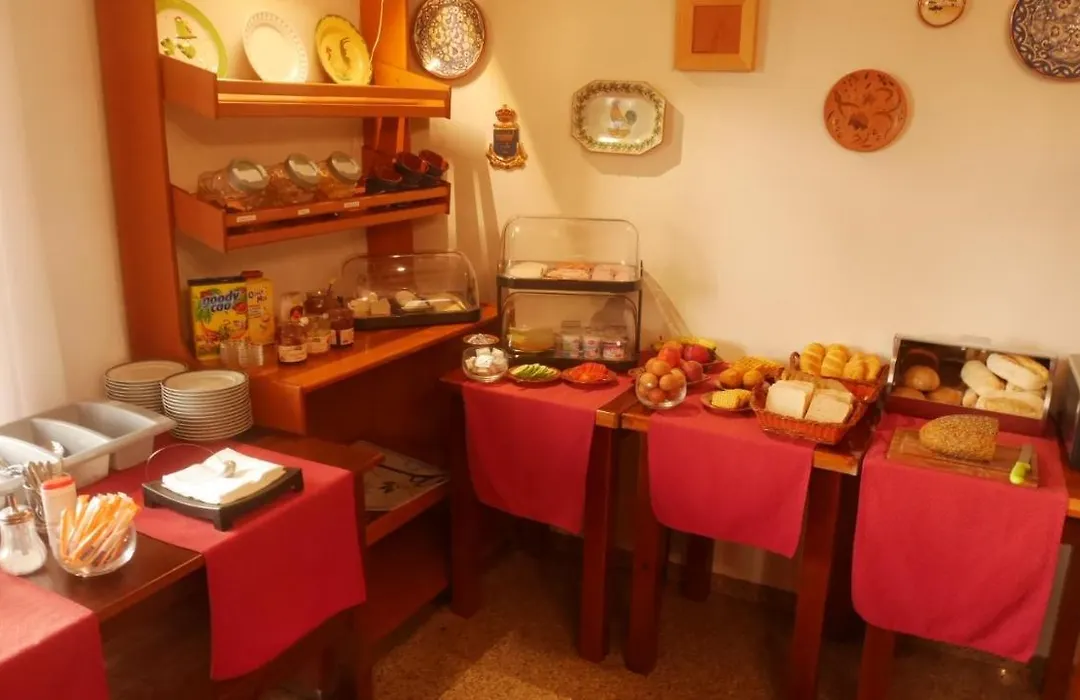 Casa Deixa-O-Resto Guesthouse-1