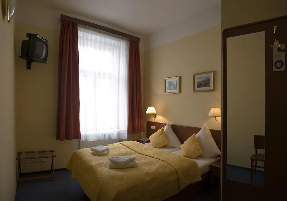 Hotel Andel-1