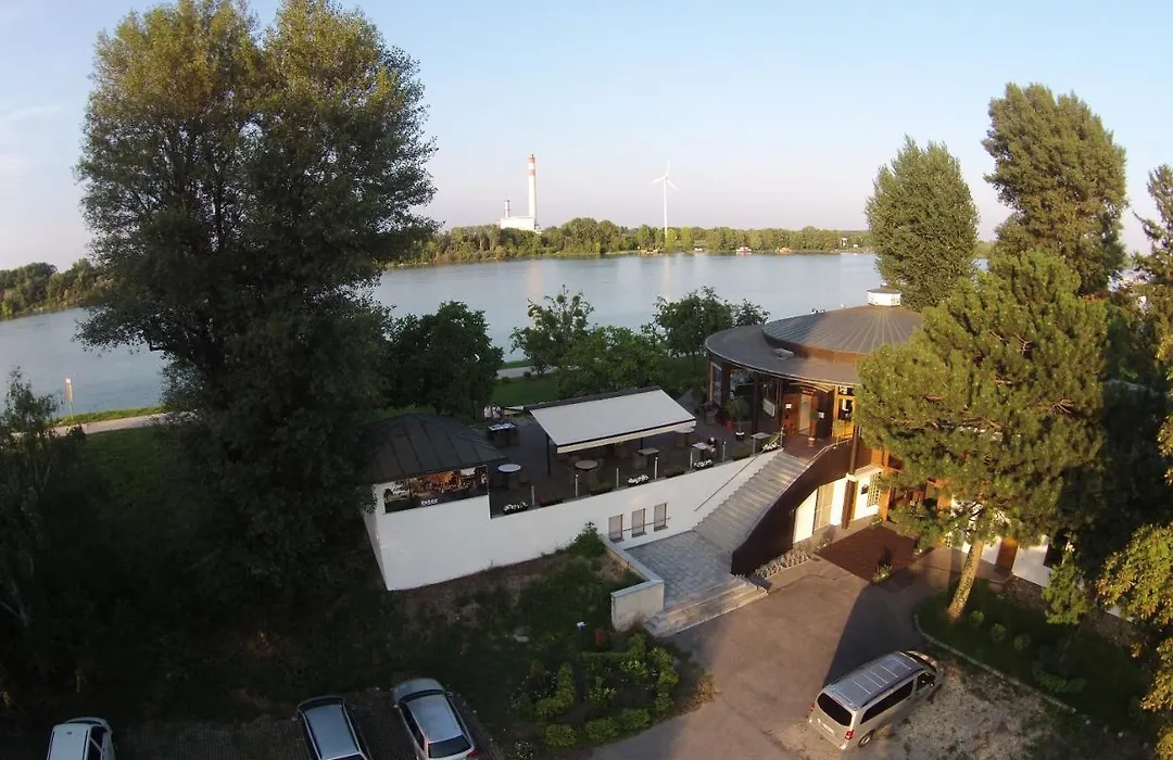 River Lodge-1