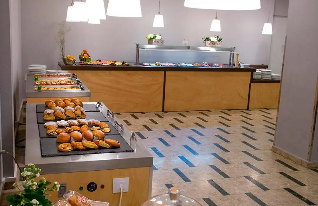 Hotel Borgia-1