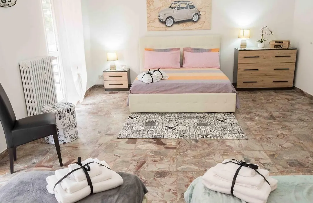 Gabrielli Rooms & Apartments - Fiera-1