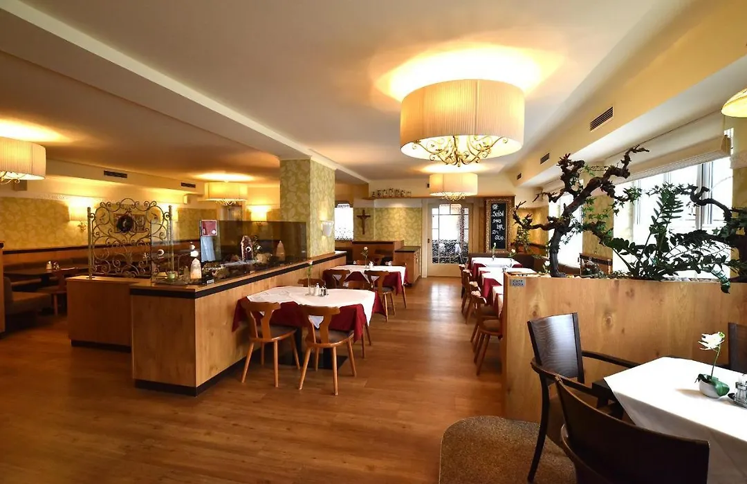 Hotel&Wirtshaus Sonne-1