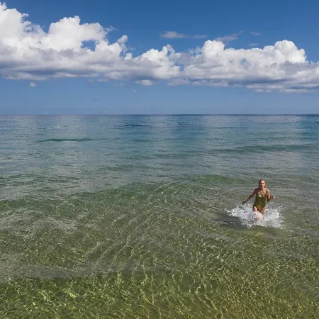 Akrogiali Beach Hotel Apartments-3