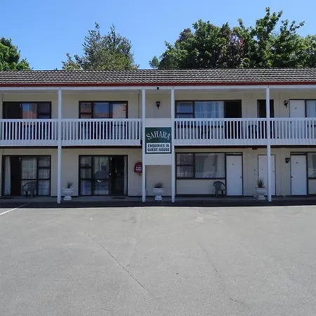 Sahara Motels-2