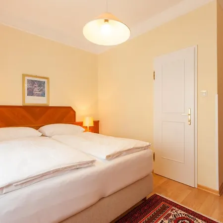 Pension Elfy-2