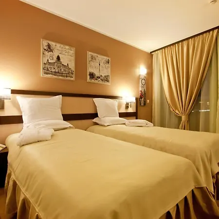 Earth & People Hotel & Spa - Free Parking & Swimming Pool-3