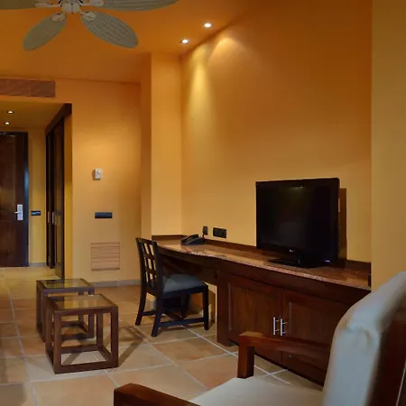 Catalonia Yucatan Beach Resort & Spa-2