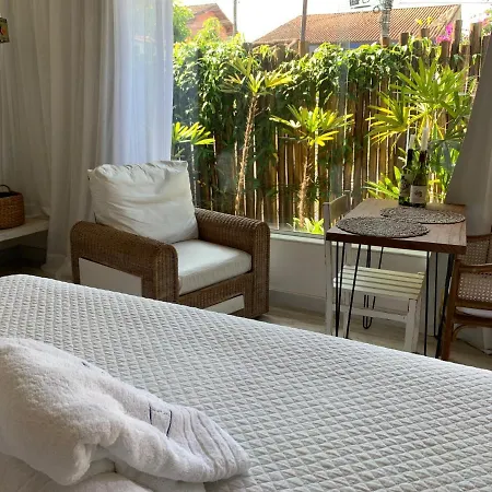 Almas Gêmeas suíte com cozinha praia da Ribeira-3