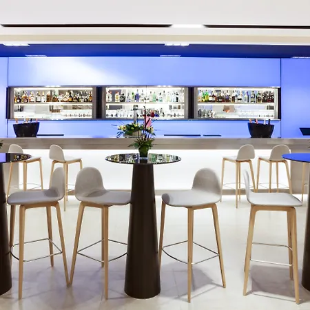 Novotel Madrid Center-3