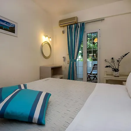 Diamond Apartments & Suites-3