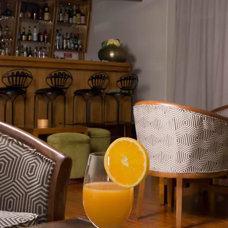 Hotel Rainha D. Amelia, Arts & Leisure-3