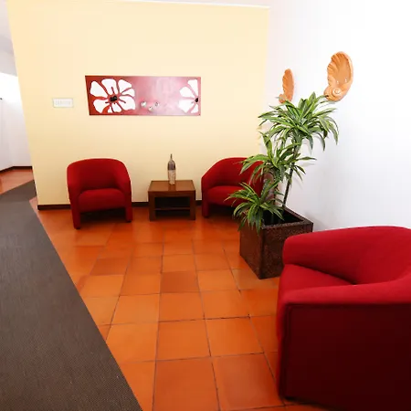 Praia Da Lota Resort - Beachfront Hotel-3