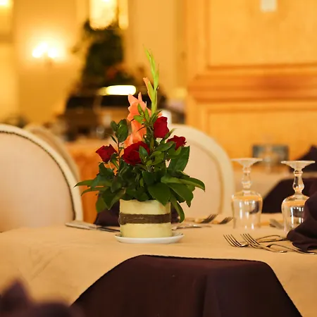Le Palace-3