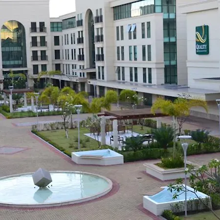 Quality Hotel&Suites Brasília-2