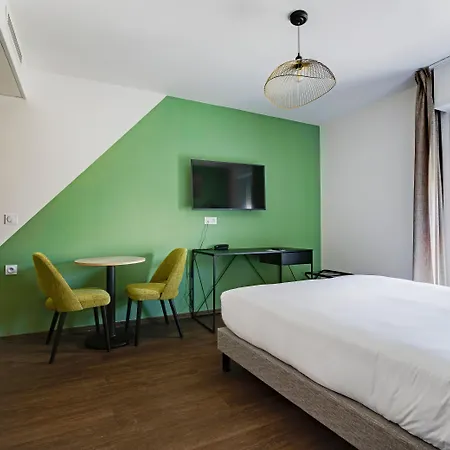 All Suites Appart Hôtel Massy Palaiseau-3