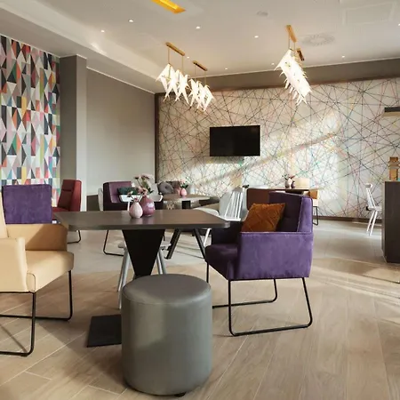 Hampton By Hilton Konstanz-3