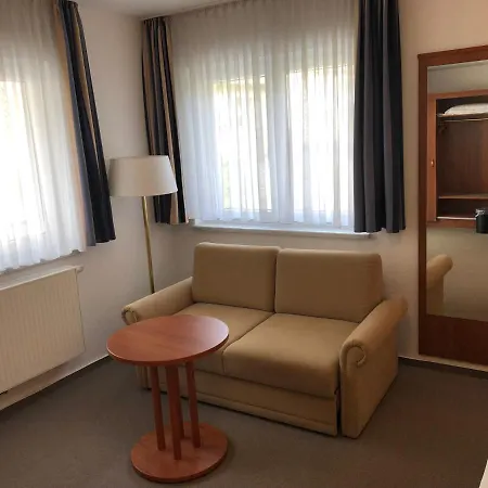 Hotel Garni Rabennest-2