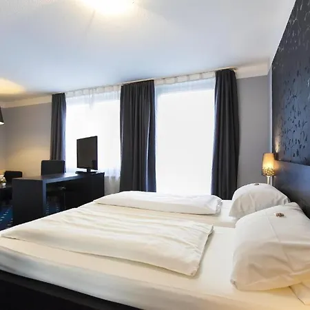 Hotel am Berliner Platz-3