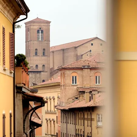 D'Azeglio 62 Luxury Rooms-3