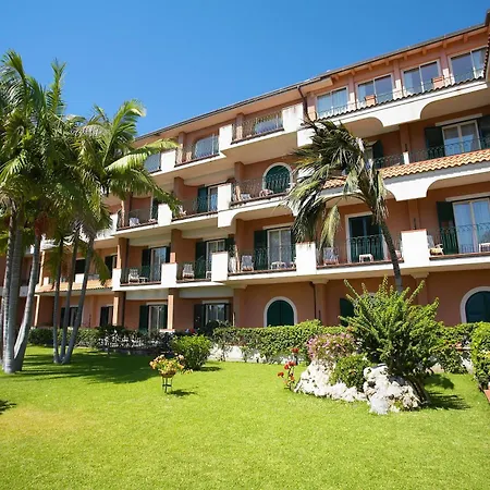 Hotel Caparena-3