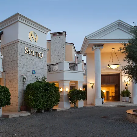 Cocos The Club Solto-2