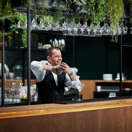 Corendon Plaza Amsterdam Schiphol Airport Hotel-3