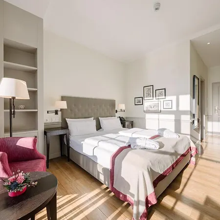 Parkhotel Surenburg-3