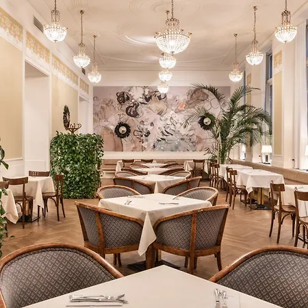 Eurostars Uhotel-3