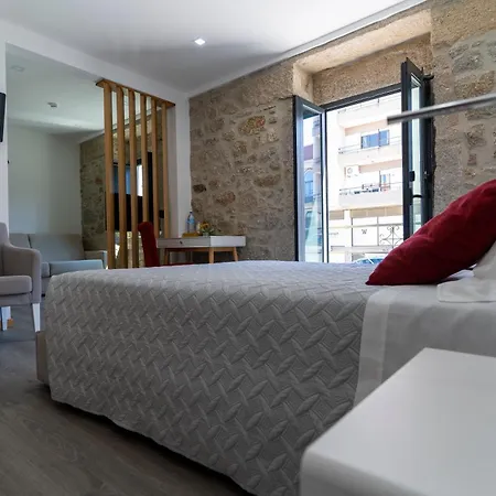 Alojamento Girassol - Guest House - Quarto Com Casa De Banho Privativa-2