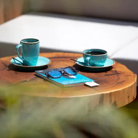 Mellow Blue Hotel-2