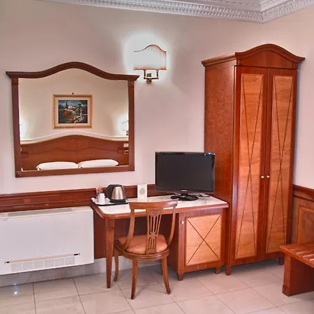 Hotel Hiberia-2