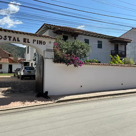 Hostal El Pino-3