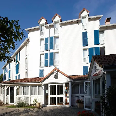 Comfort Hotel Strasbourg - Montagne Verte&Restaurant Louisiane-3