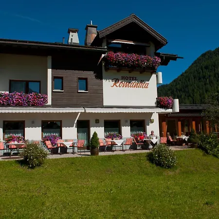 Hotel Romantica-3
