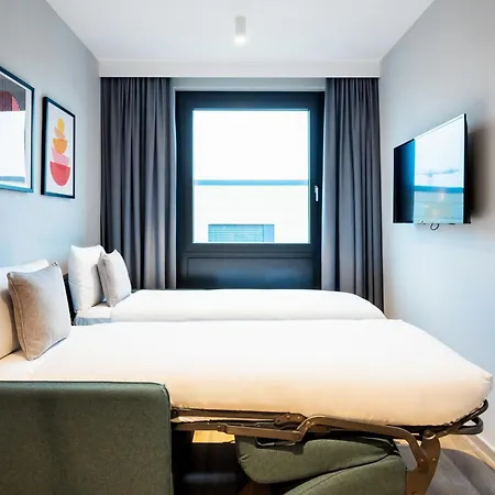 Staycity Aparthotels Frankfurt Airport-2