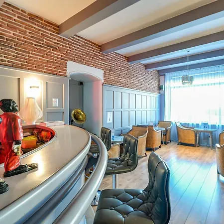 Brit Hotel Roanne - Le Grand Hôtel-2