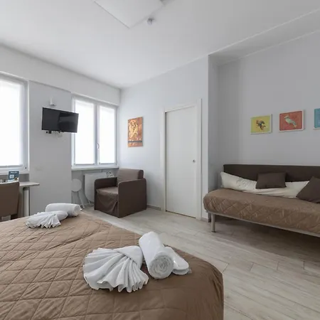 Chezromyk The Kosher B&B-3