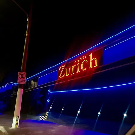 Motel Zurich 3-3