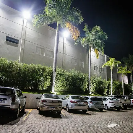 Ville Hotel Gramadão-2