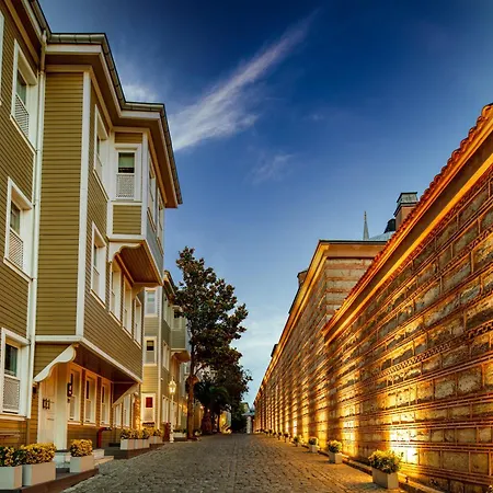 Hagia Sofia Mansions Istanbul, Curio Collection By Hilton-2