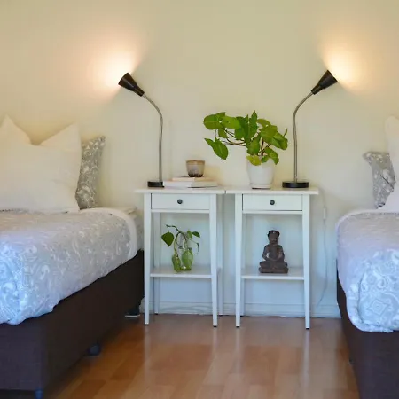 Byron Yoga Centre-3