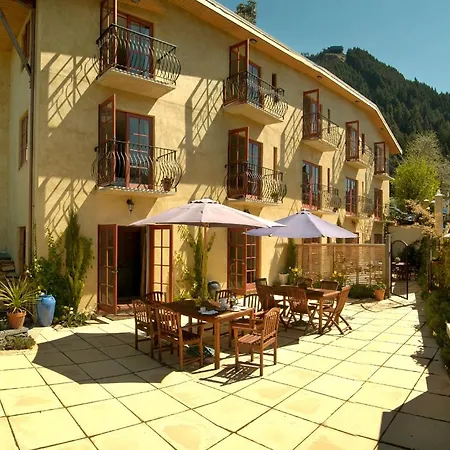 Browns Boutique Hotel-3