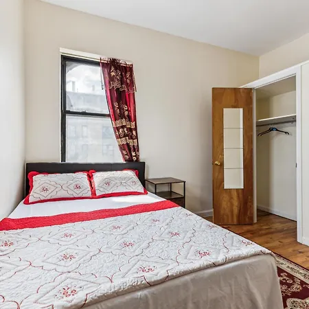 Empire Blvd Guest House-2